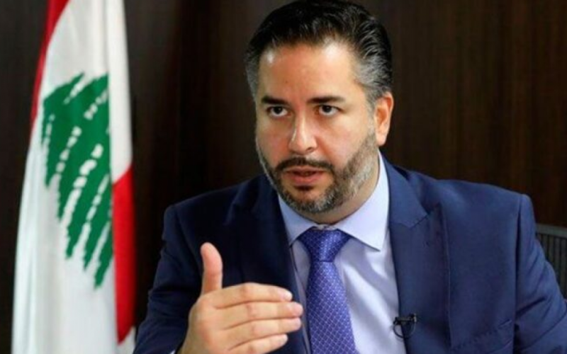 وزير الاقتصاد اللبناني يطالب العرب بمساعدة بلاده