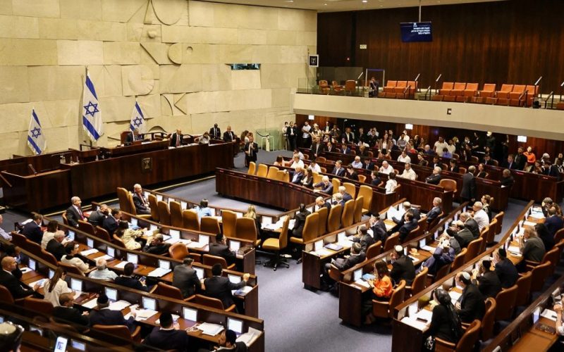إسرائيل تصادق على قانون يلغي الانسحاب من مستوطنات شمال الضفة