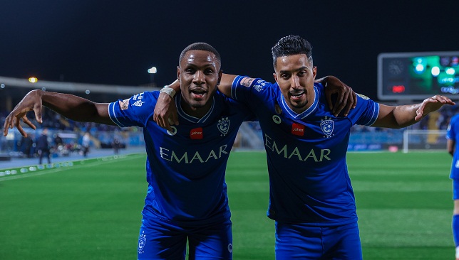 إيجالو ينتظر قرار الهلال حول مستقبله