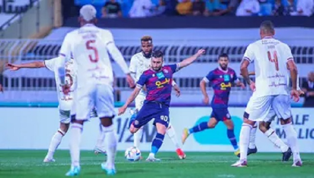 الشباب ينسحب من صراع الصدارة مع النصر والاتحاد بخسارة قاتلة