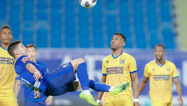 الهلال يتلقى ضربة هجومية جديدة قبل مباراة الفتح