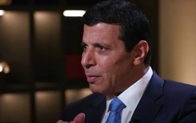 دحلان: حل الدولتين "أوهام"..وعلى السلطة إعلان وحدة الضفة وغزة