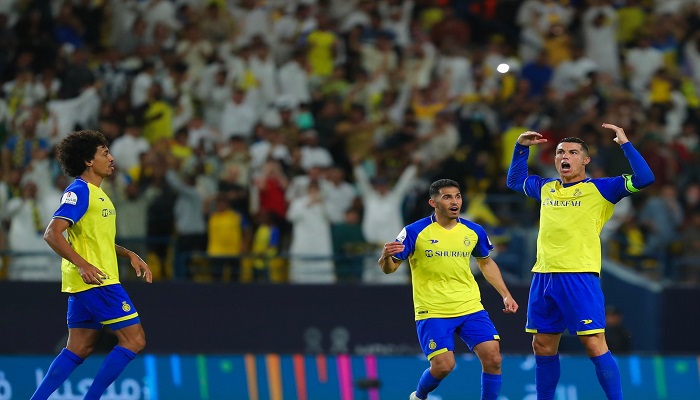 كريستيانو رونالدو يقود النصر لانتصار صعب أمام أبها ويواصل مطاردة الاتحاد