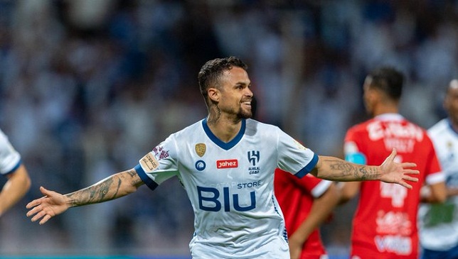 مباشر مباراة الهلال والوحدة.. التعادل بهدف يحسم الشوط الأول “فيديو”