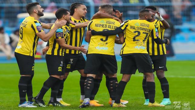 ملخص آخر أخبار الاتحاد السعودي اليوم.. سانتو يرفض هذا الإجراء قبل مواجهة النصر