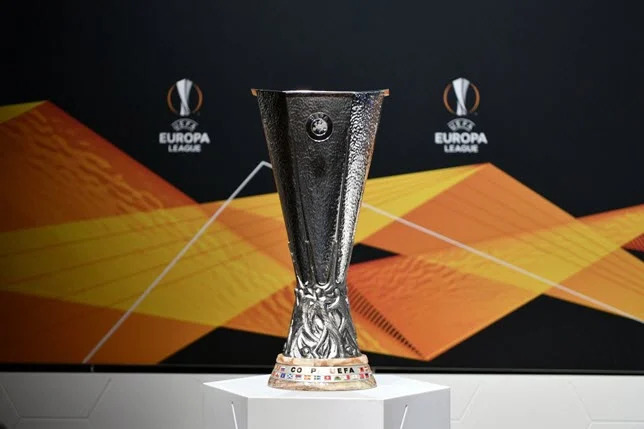 موعد قرعة ربع نهائي الدوري الأوروبي 2023 و الفرق المتأهلة