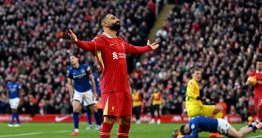 محمد صلاح أول لاعب بالدوريات الكبرى يساهم فى 40 هدفا الموسم الحالى