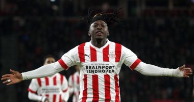 ليفربول يرصد 50 مليون يورو لخطف باكايوكو جناح آيندهوفن