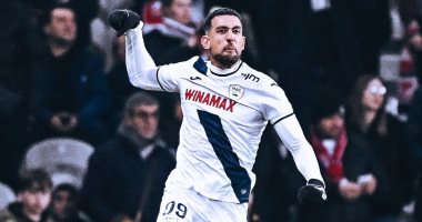 كوكا أساسيا وعبد المنعم احتياطيا فى تشكيل لوهافر ضد نيس بالدوري الفرنسي