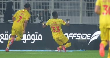 القادسية يهزم الشباب 3-2 في ليلة طرد أوباميانج بالدوري السعودي.. فيديو