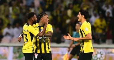 اتحاد جدة يتفوق على الوحدة 2-1 فى الشوط الأول بالدورى السعودى.. فيديو