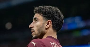 قميص عمر مرموش الأكثر مبيعا في السيتي.. شعبية النادي بمصر ارتفعت 25%